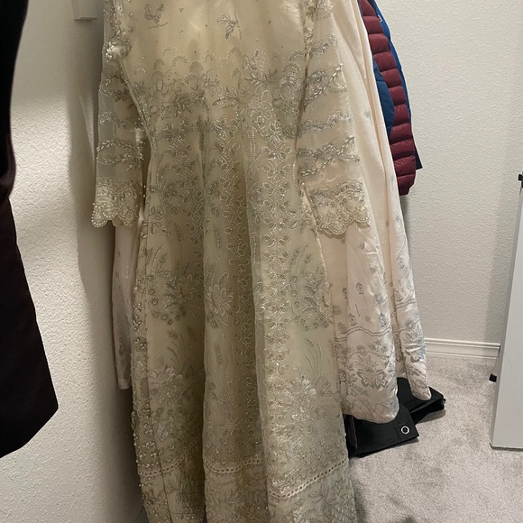 Republic womenswear (un pavot) Claire de lune wedding collection - Picture 4 of 7